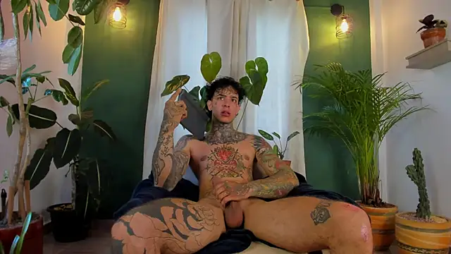 aron_ford (M young) - masturbate