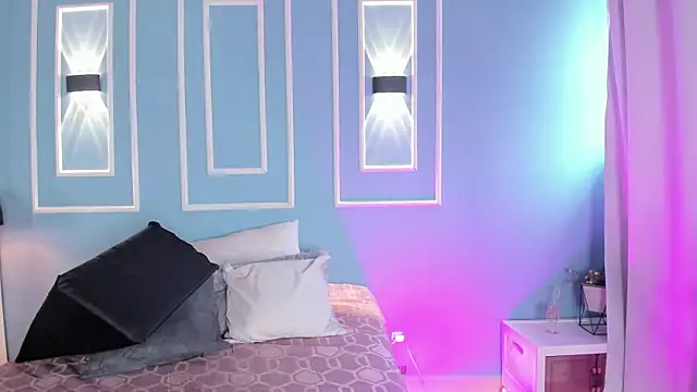 isabella_zc webcam