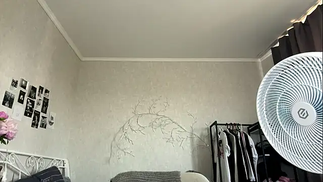 AlidaPensick webcam