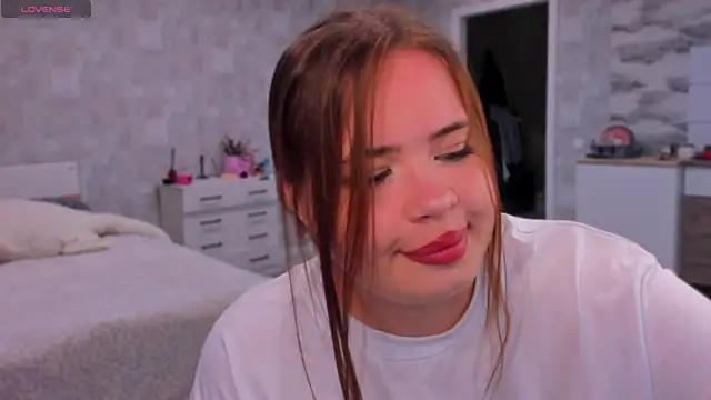 AngelinaRena webcam