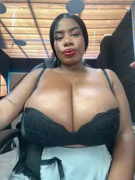 sammanta_boobs webcam