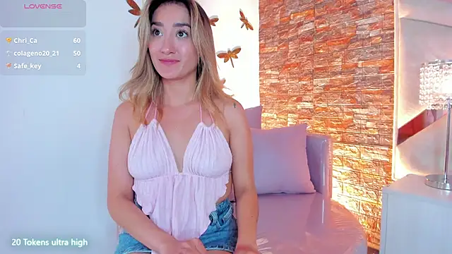 lucy_davies webcam