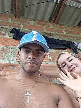 marco_and_luna_ webcam