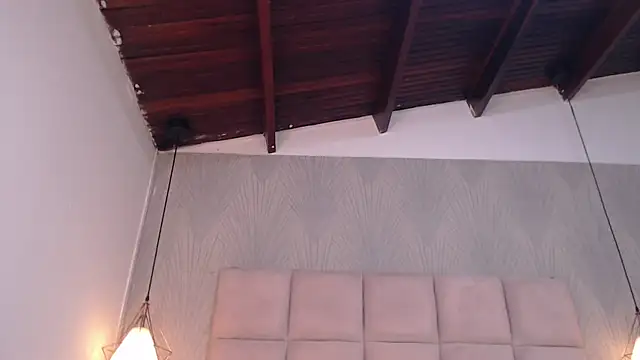 CandyBrunette webcam