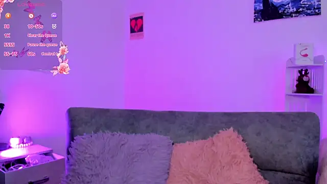 Shophie_thoopson live cam on StripChat