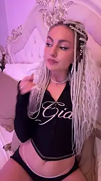 LeraFox live cam on StripChat