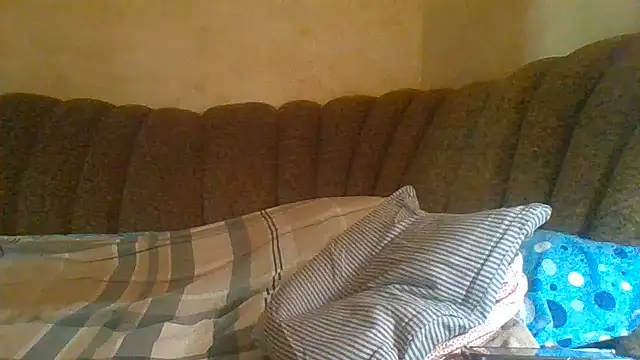 MilaSky5303 live cam on StripChat
