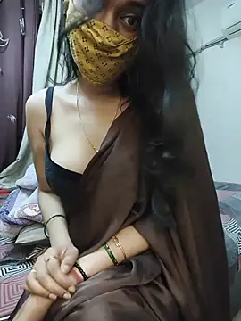 lavanya_sexyy (F milf) - Boobs oil