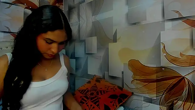 malaika_chalo webcam