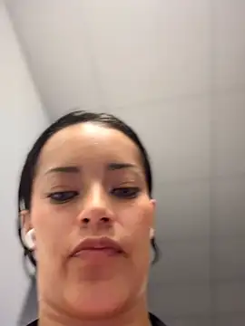 Risky_Workouts Live Webcam on Stripchat