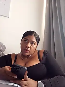 paola091 webcam