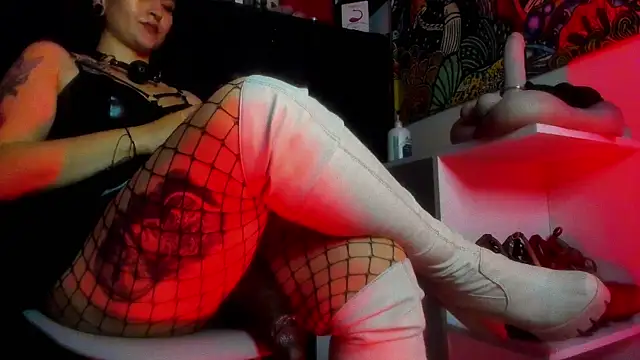 madame_ibby webcam