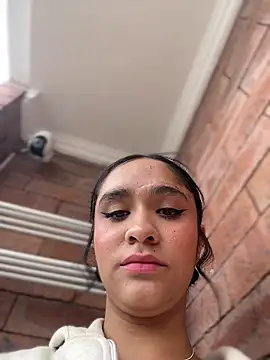 Isabella-Teen webcam
