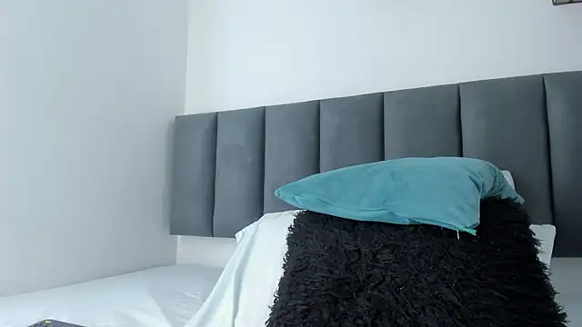 MaraOwen_ webcam