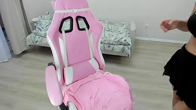 Lika8234 webcam