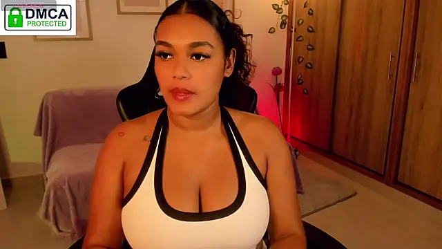 aleja_montiel__ webcam