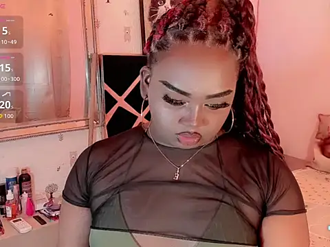 Modèle: Hugemonsterblack