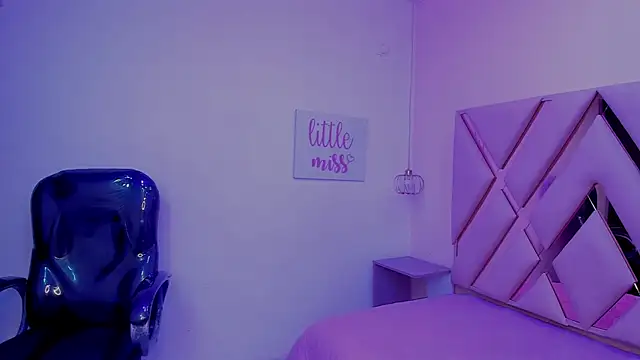 Ivonne_Latina