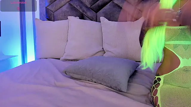cocoamore live webcam show