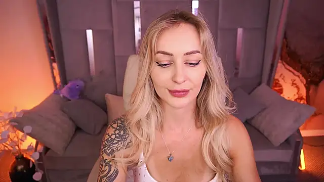 gracecandy (F young) - Leave me only my panties