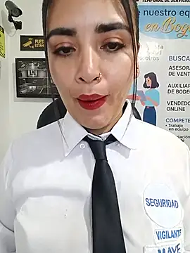 MAYE__13 webcam