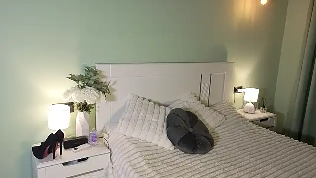 DianaaLight webcam