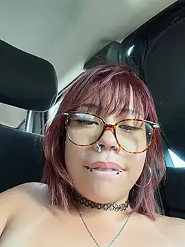 moan4mona Live Webcam on Stripchat