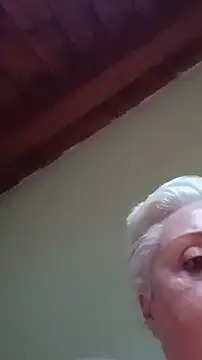 divinaerotica live cam on StripChat