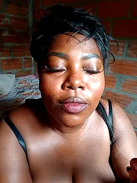 nanis_13 live cam on StripChat