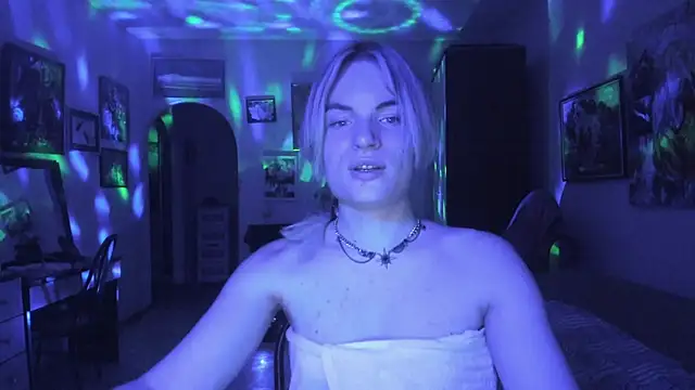 milliKira006 Live Webcam on Stripchat