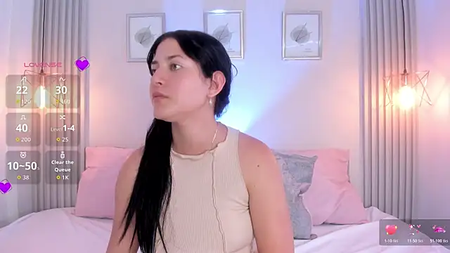 Sallyrosee_
