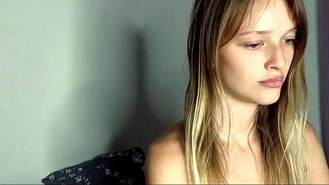 StarFrom_Hell webcam