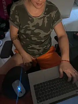 jeff_pepper (Ask my age) - Cum / gozar