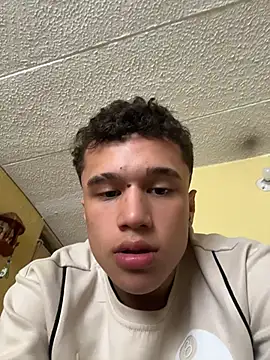 Dominik_Souza webcam