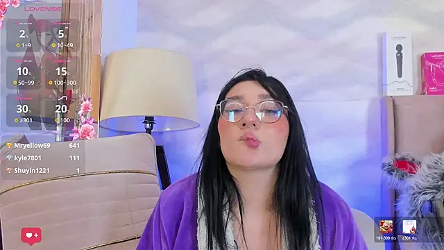 Alyshaa_ webcam