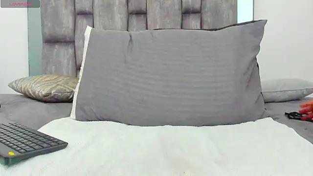 alyssia_ocean webcam