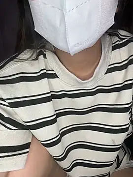 Usagi-1 live cam on StripChat
