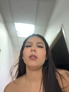 CherrySmirkXXX Live Webcam on Stripchat