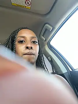 Your_Paris live sex cam