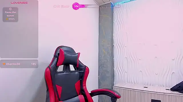 Chantalvedette webcam