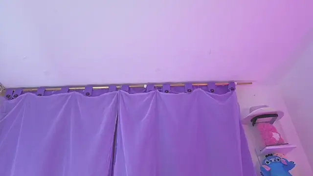 samiibigass - SamiiBigAss's free webcam - UK Sex Cams