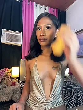 tarah_victoria_collins (T teen) - I WANT TO FEEL YOUR LOVE AND SUPPORT