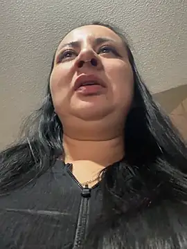Abril_Luv webcam
