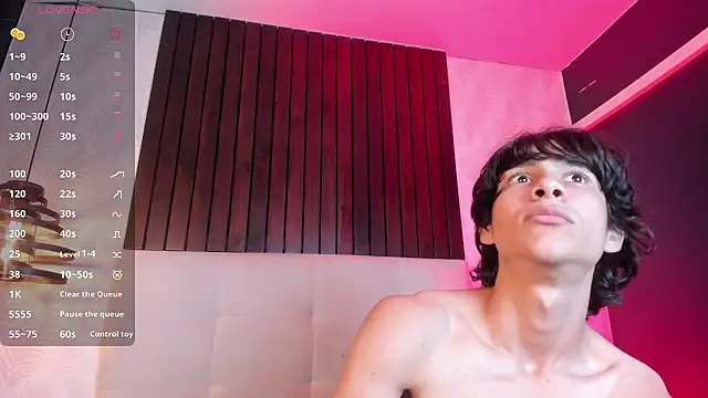 cheys_mast's live room