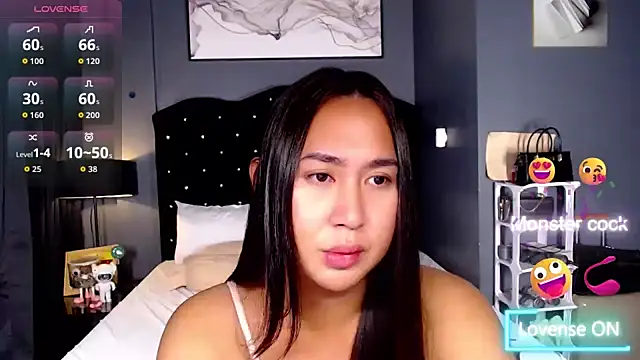 HOTTESTCANDYTS webcam
