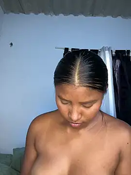 lunahot__07 webcam