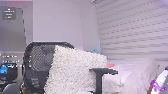 SharonVelvet webcam