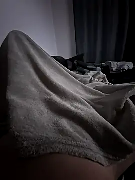 smokeym123 - Smokeym123's free webcam - UK Sex Cams