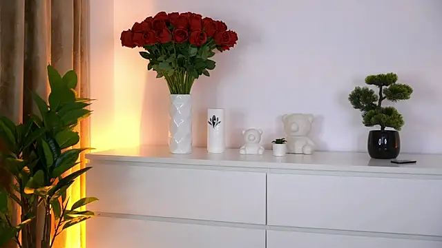 aishasins - AishaSins's free webcam - UK Sex Cams