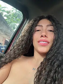 roxyrougee webcam